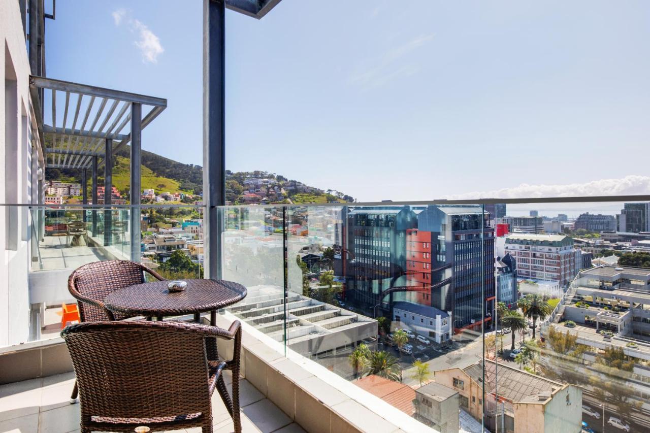 Backup-Powered Trendy City Sanctuary Kaapstad Buitenkant foto