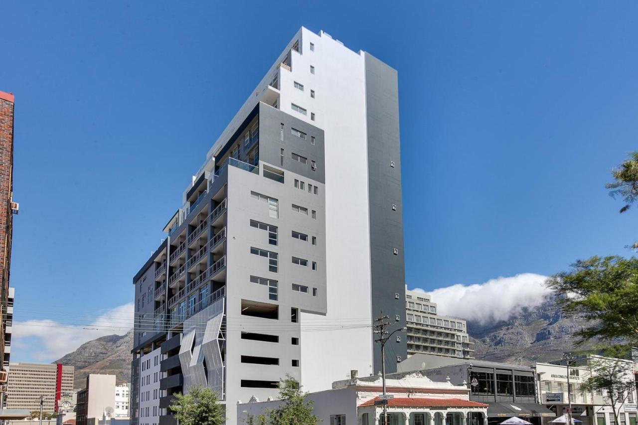 Backup-Powered Trendy City Sanctuary Kaapstad Buitenkant foto